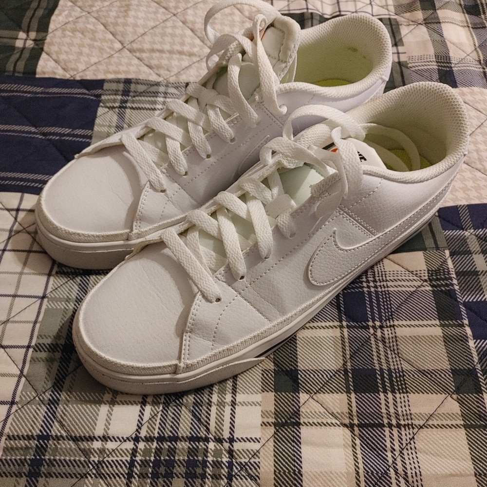 Nike Women's White Sneakers